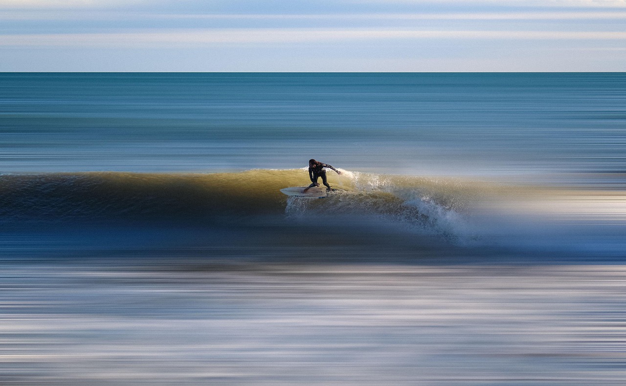 surfing-8065035_1280